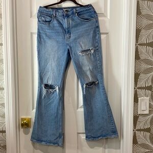 Levi’s 70s high flair jeans size 31